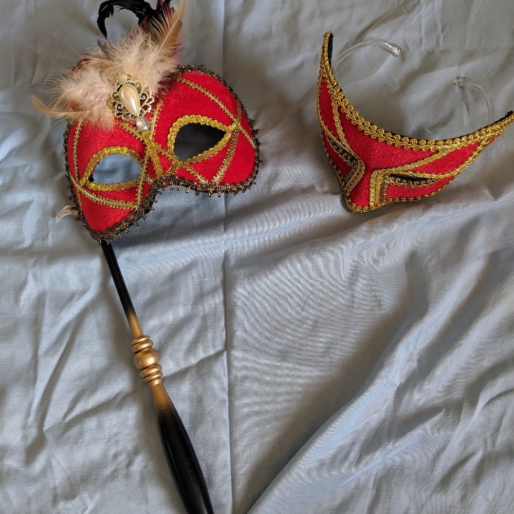 Mask Set - Picture 2 of 2